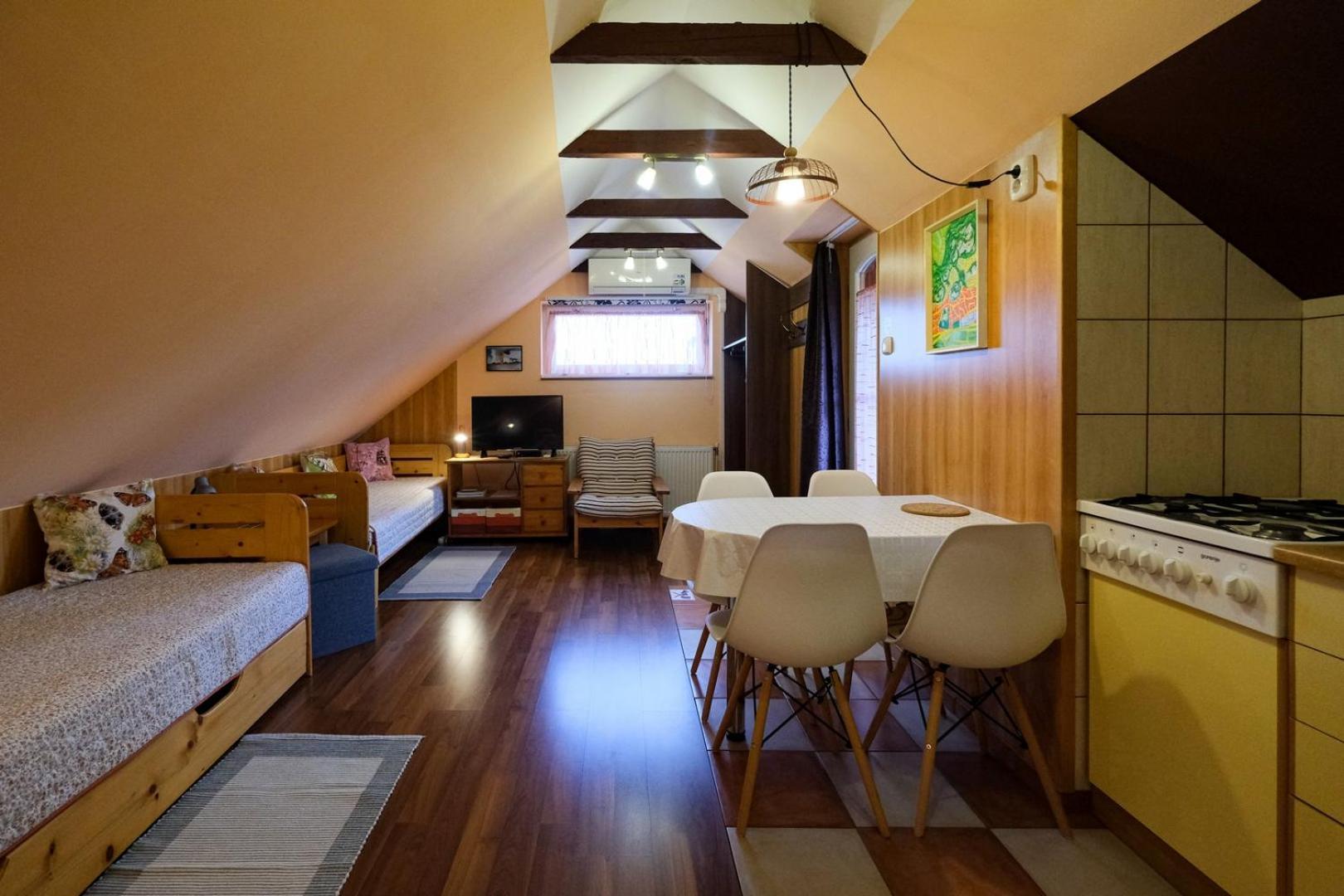 4 Évszak Apartman Gyula Extérieur photo